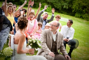 Faux officiant mariage laïque © Les Décalés